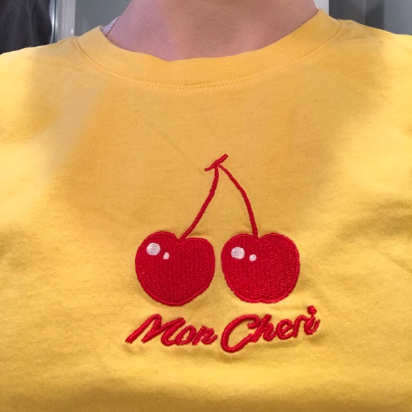 Forever 21 yellow t-shirt - Picture 2 of 5